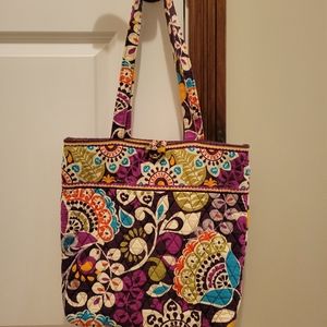 Vera tote bag